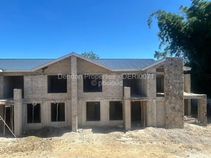 Townhouse/Cluster for Sale in Marlborough, Harare