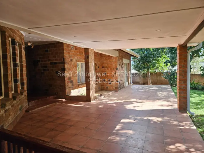 Townhouse/Complex/Cluster for Sale in Burnside, Bulawayo