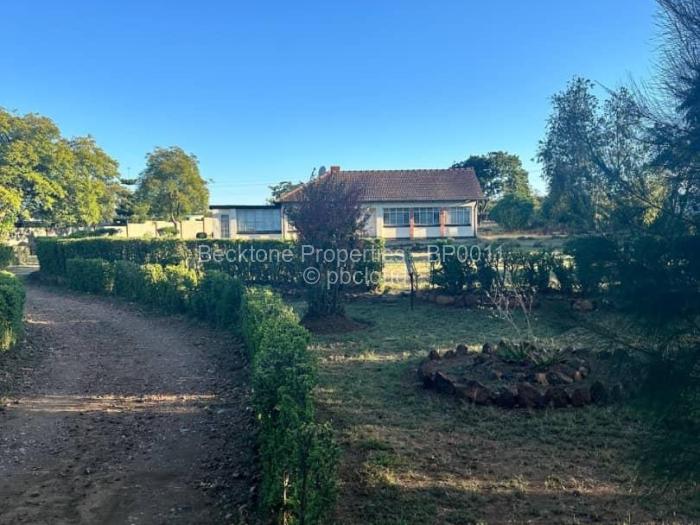 4 Bedroom House for Sale in Waterford, Bulawayo