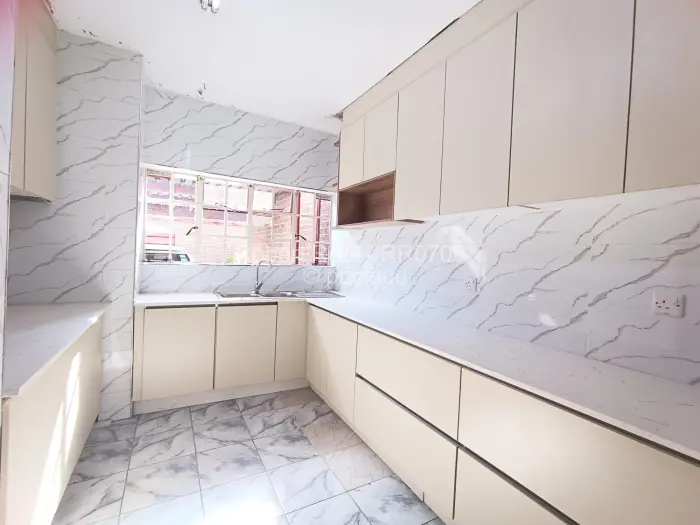 Flat/Apartment to Rent in Avenues