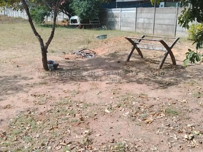 5 Bedroom House for Sale in Greendale, Harare