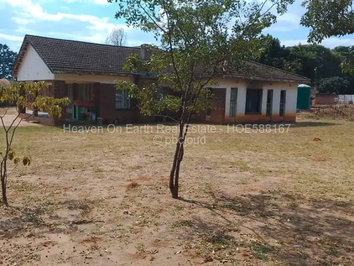 5 Bedroom House for Sale in Greendale, Harare