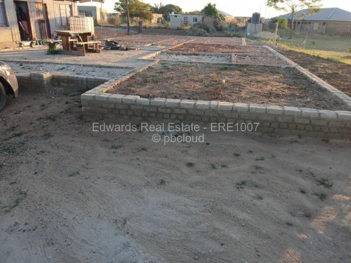 Warehouse/Industrial for Sale in Chitungwiza, Chitungwiza
