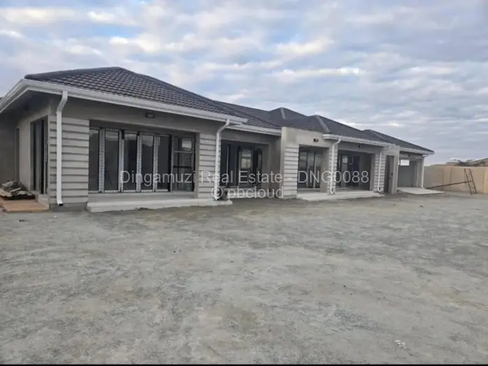 7 Bedroom House for Sale in Mount Pleasant Heights, Harare