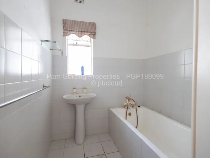 9 Bedroom House for Sale in Borrowdale, Harare