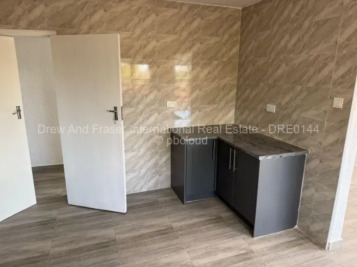 4 Bedroom House for Sale in Mabvazuva Estates, Ruwa