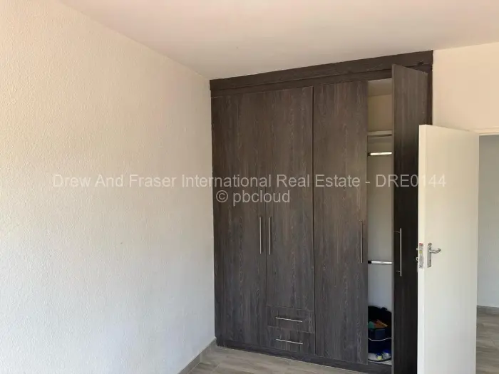 4 Bedroom House for Sale in Mabvazuva Estates, Ruwa