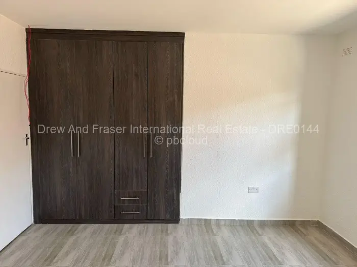 4 Bedroom House for Sale in Mabvazuva Estates, Ruwa