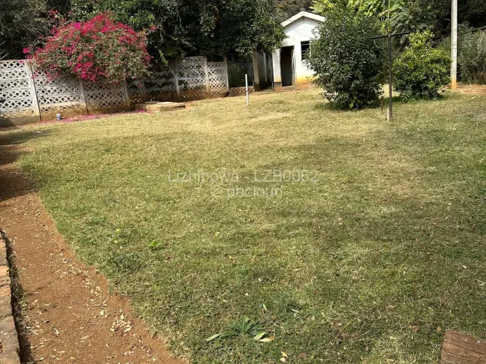 5 Bedroom House to Rent in Borrowdale, Harare