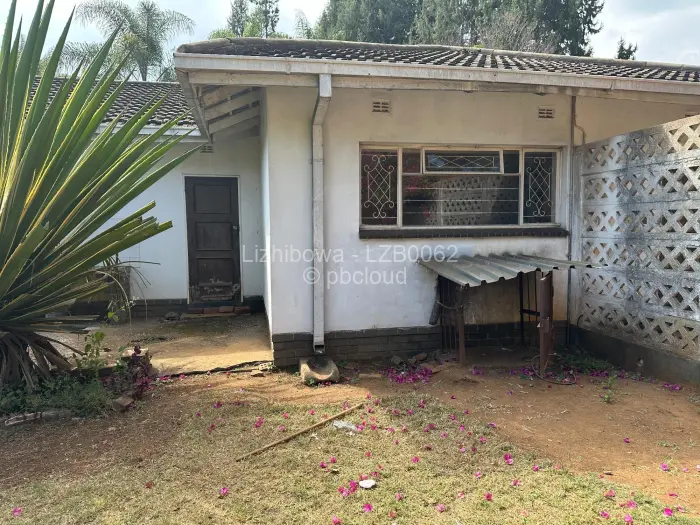 5 Bedroom House to Rent in Borrowdale, Harare