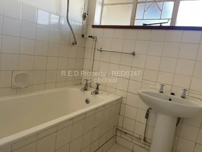 3 Bedroom House for Sale in Hillcrest, Bulawayo