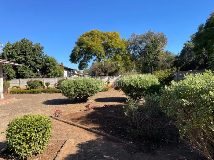 3 Bedroom House for Sale in Hillcrest, Bulawayo
