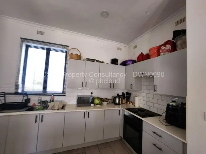 Townhouse/Cluster for Sale in Arlington, Harare