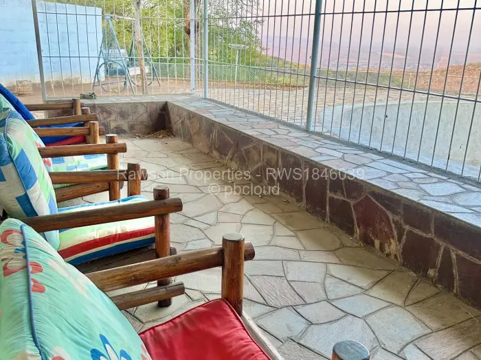 4 Bedroom House for Sale in Kariba, Kariba