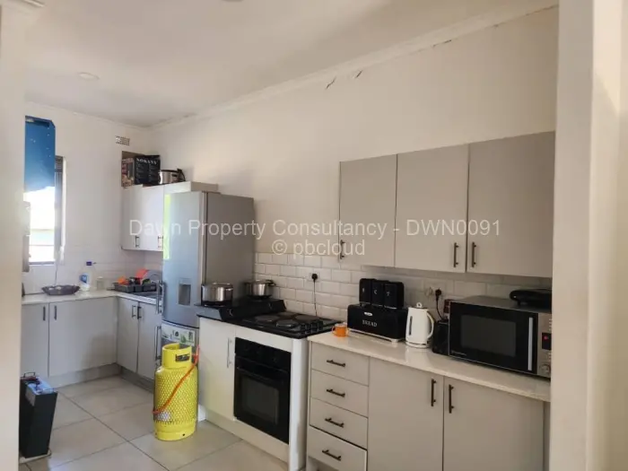 Townhouse/Cluster for Sale in Arlington, Harare