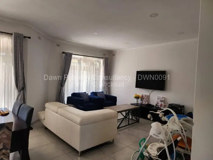 Townhouse/Cluster for Sale in Arlington, Harare