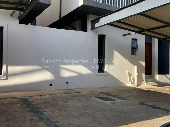 Townhouse/Complex/Cluster for Sale in Avondale, Harare