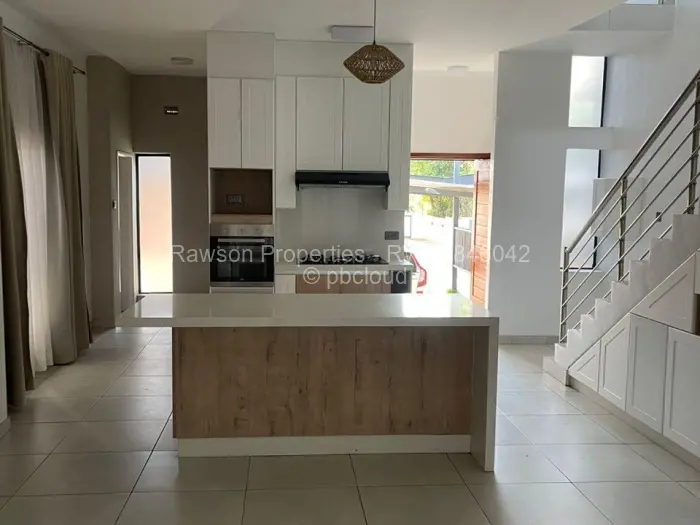 Townhouse/Complex/Cluster for Sale in Avondale, Harare