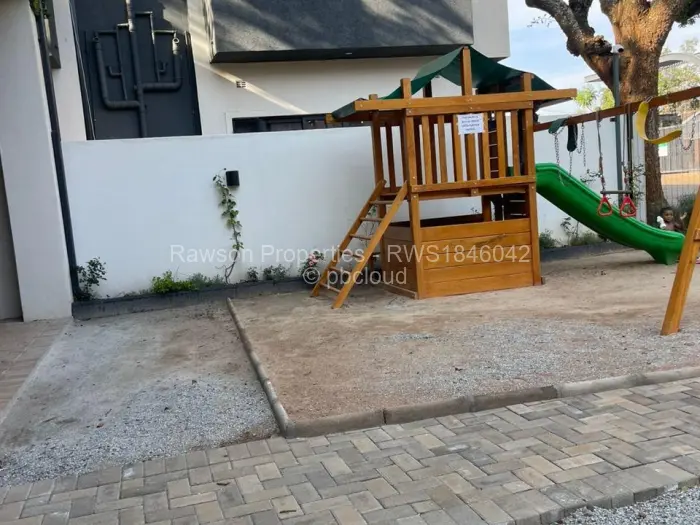 Townhouse/Complex/Cluster for Sale in Avondale, Harare