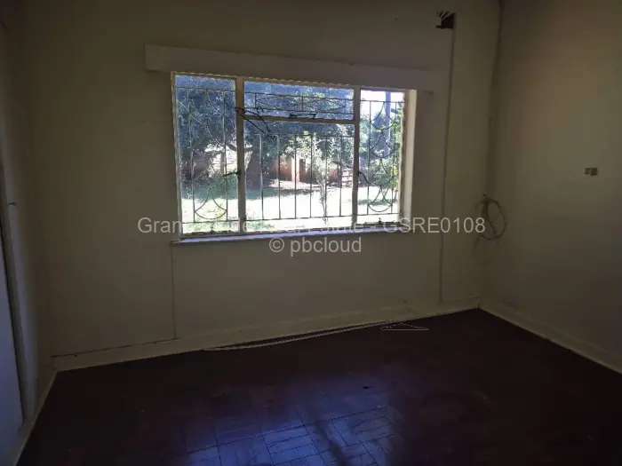 5 Bedroom House for Sale in Northwood, Harare