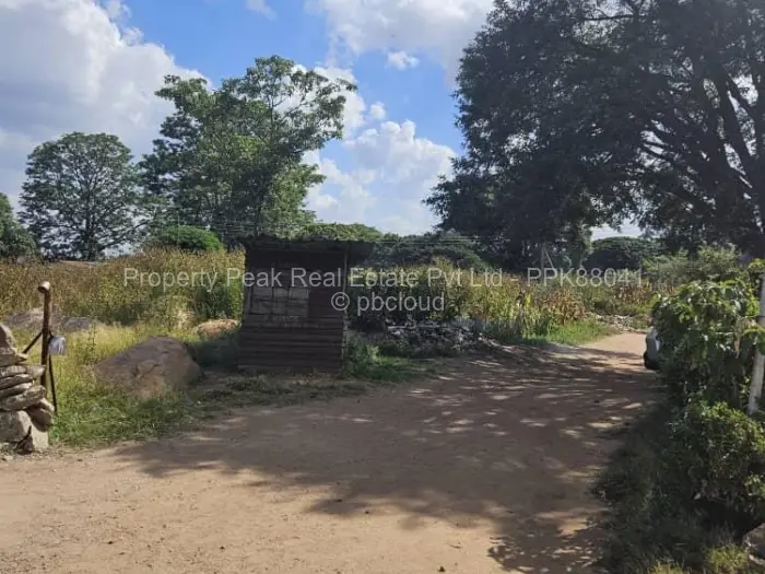 Commercial Stand for Sale in Mabvuku, Harare