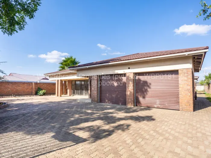 4 Bedroom House for Sale in Fairview, Harare