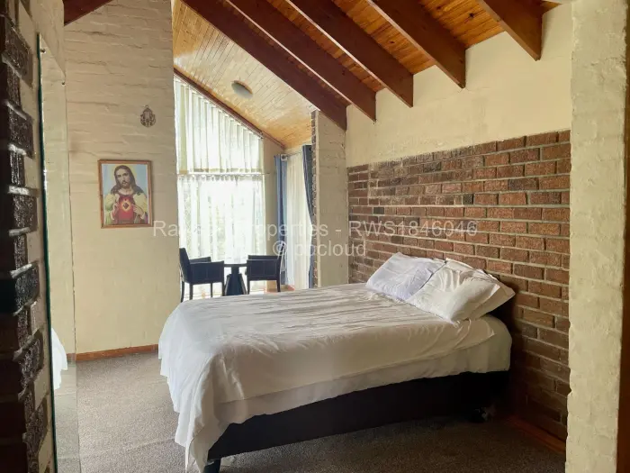 6 Bedroom House for Sale in Glen Lorne, Harare
