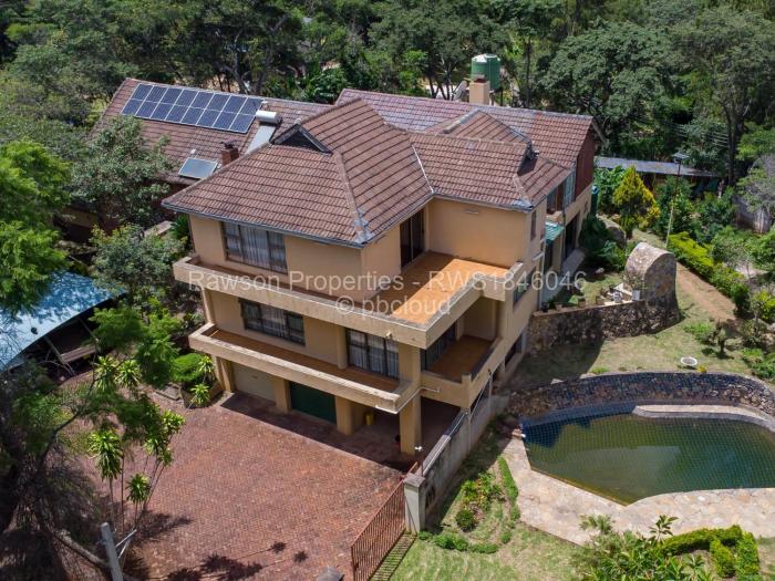 6 Bedroom House for Sale in Glen Lorne, Harare