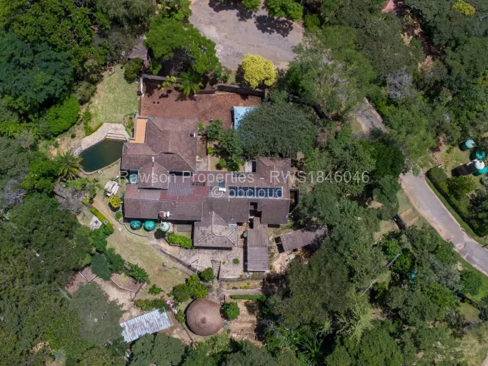 6 Bedroom House for Sale in Glen Lorne, Harare