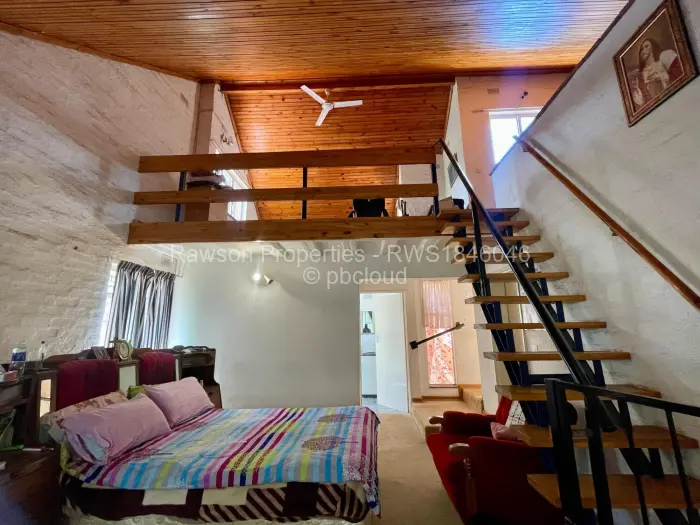 6 Bedroom House for Sale in Glen Lorne, Harare