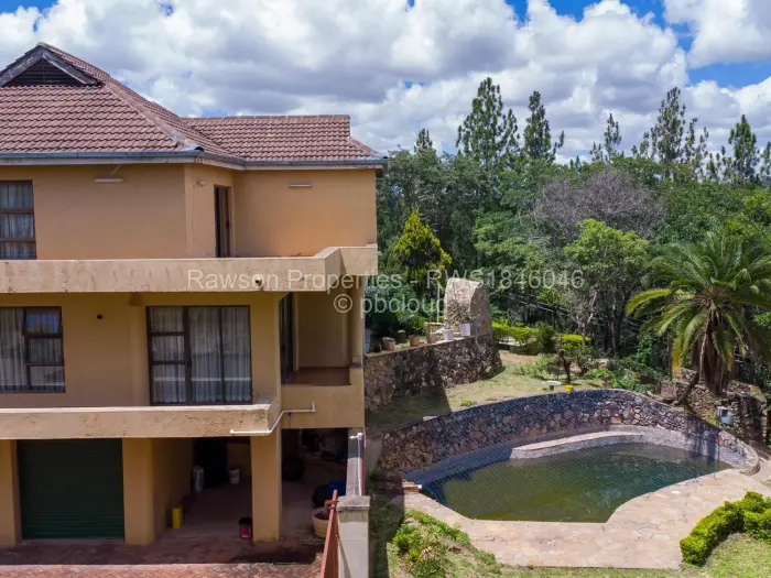 6 Bedroom House for Sale in Glen Lorne, Harare