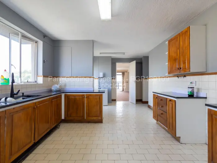 Flat/Apartment for Sale in Avenues, Harare