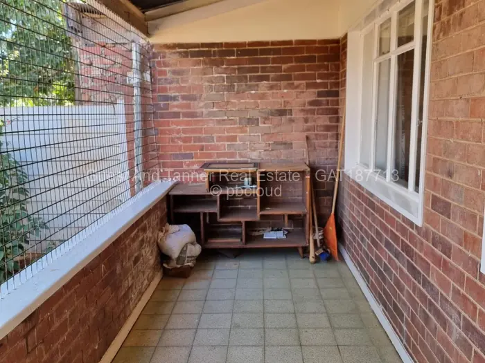 3 Bedroom House for Sale in Paddonhurst, Bulawayo