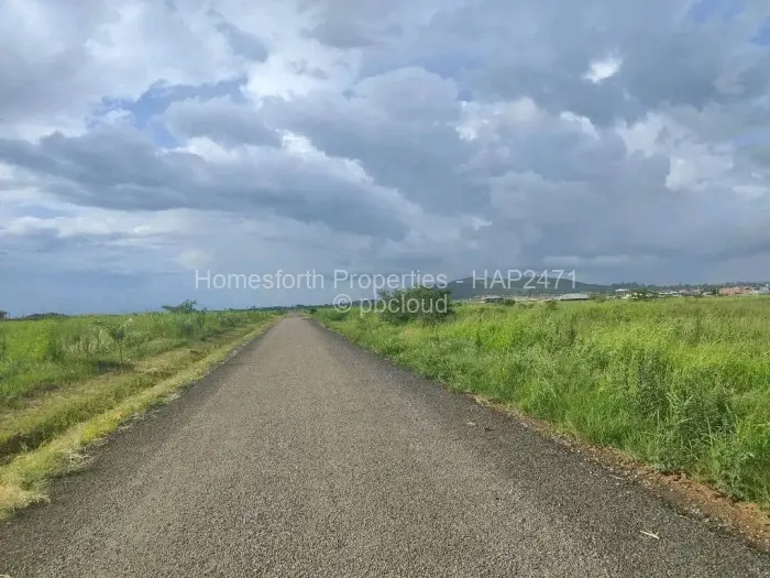 Stand for Sale in Haydon Park, Mazowe