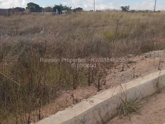 Stand for Sale in Ruwa, Ruwa