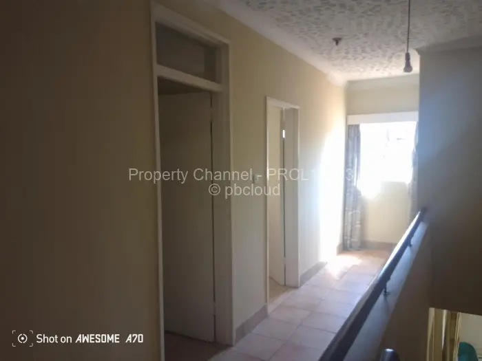 9 Bedroom House for Sale in Highlands, Harare