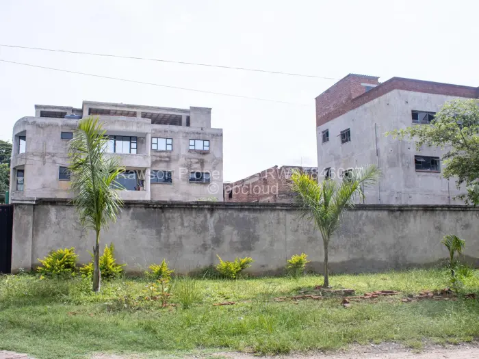 Flat/Apartment for Sale in Glen Lorne, Harare