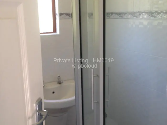 Townhouse/Cluster to Rent in Marlborough, Harare