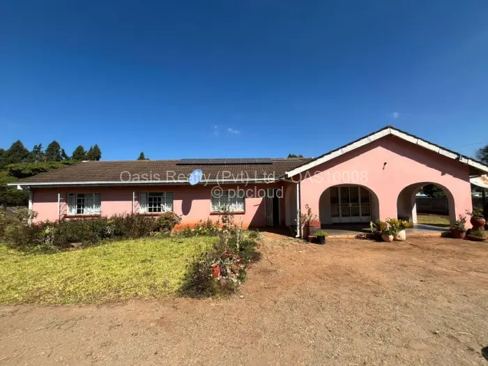 4 Bedroom House for Sale in Greystone Park, Harare