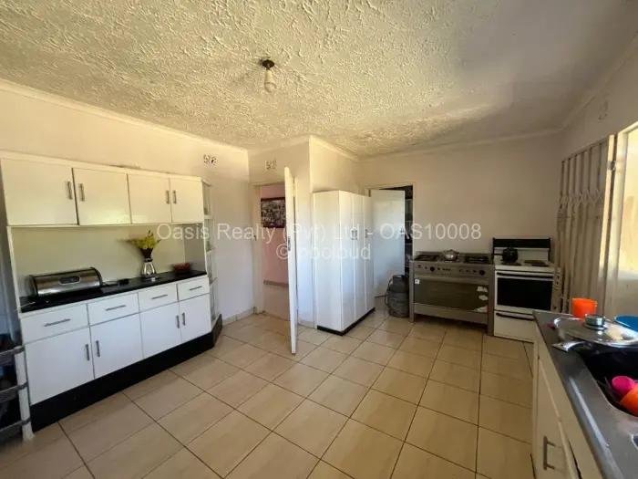 4 Bedroom House for Sale in Greystone Park, Harare