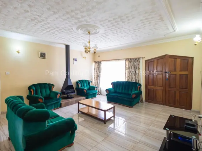 Townhouse/Complex/Cluster for Sale in Greendale, Harare