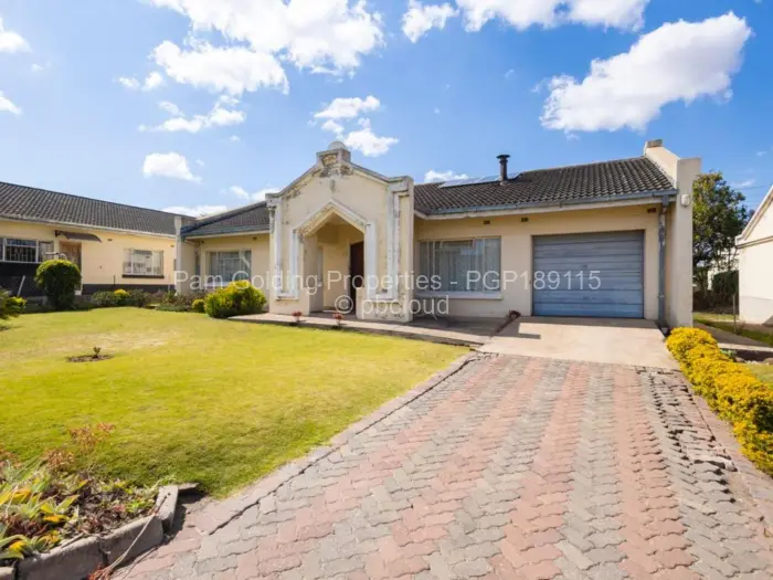 Townhouse/Complex/Cluster for Sale in Greendale, Harare