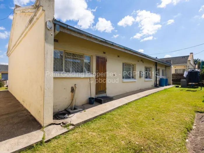 Townhouse/Complex/Cluster for Sale in Greendale, Harare