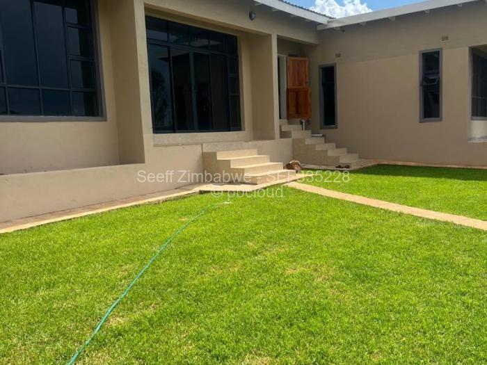 Townhouse/Cluster to Rent in Hogerty Hill, Harare
