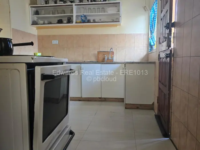 4 Bedroom House for Sale in Southerton, Harare