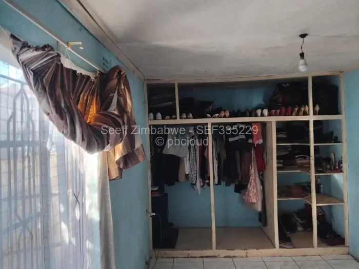 2 Bedroom House for Sale in Cowdray Park, Bulawayo