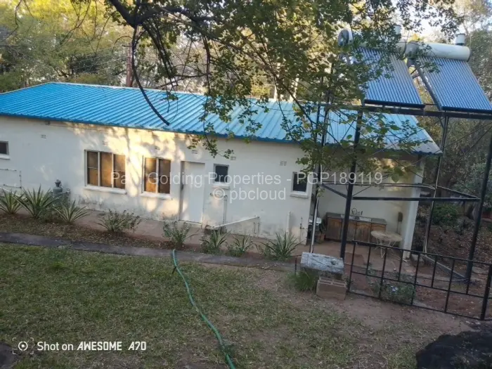 3 Bedroom House for Sale in Mlibizi, Kariba