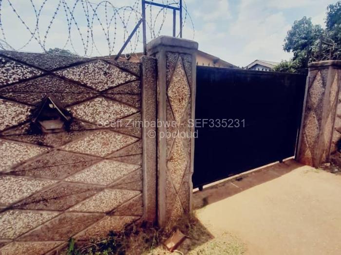 House for Sale in Kuwadzana, Harare