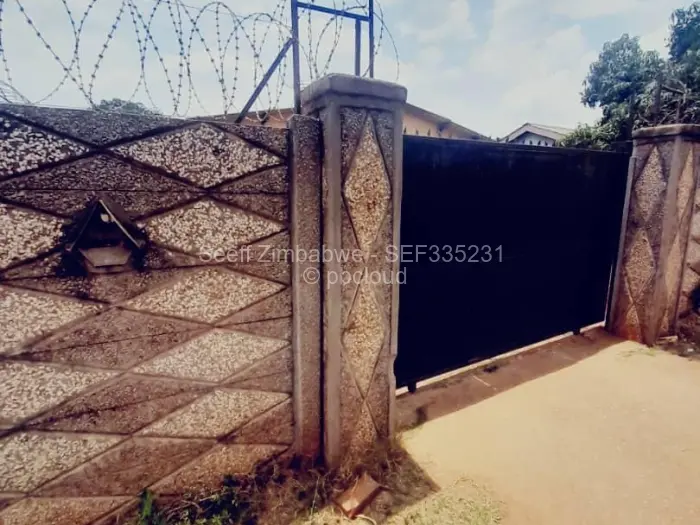 House for Sale in Kuwadzana, Harare