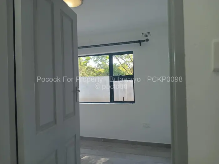 Townhouse/Cluster for Sale in Hillside Byo, Bulawayo